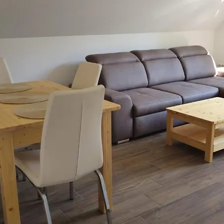 Apartmaji Bella * Zgornje Gorje
