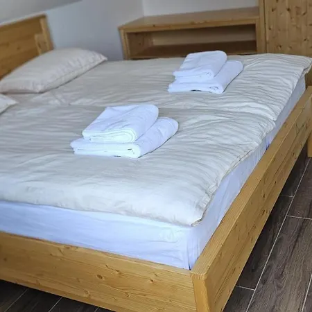 Apartmaji Bella